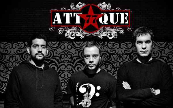 Show de Attaque 77 Antes de su gira por Europa, Attaque 77 se despide con un show en Capital Federal.